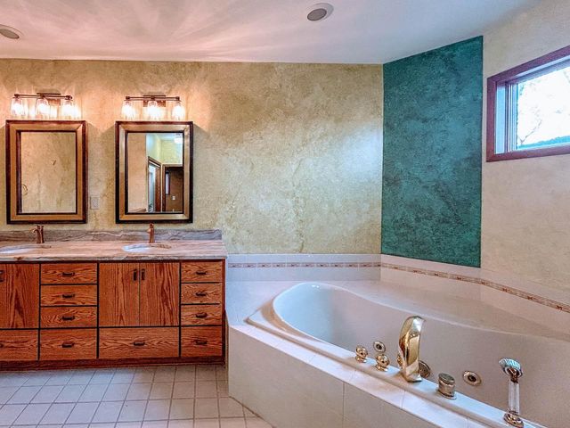 24920 73rd STREET, Salem, WI 53168