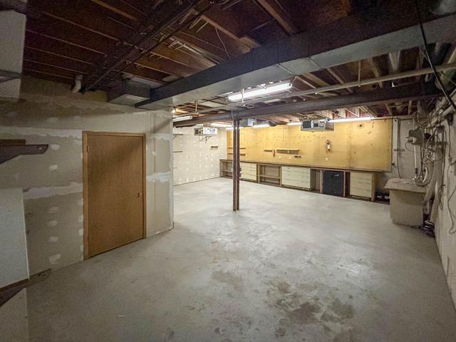 24920 73rd STREET, Salem, WI 53168