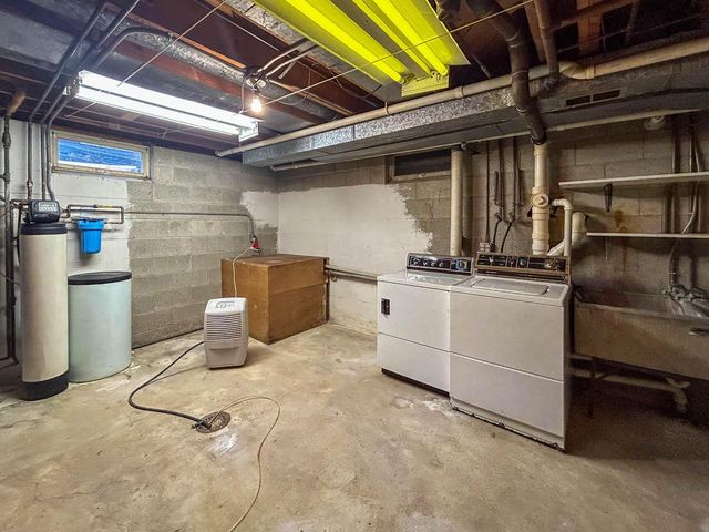 24920 73rd STREET, Salem, WI 53168