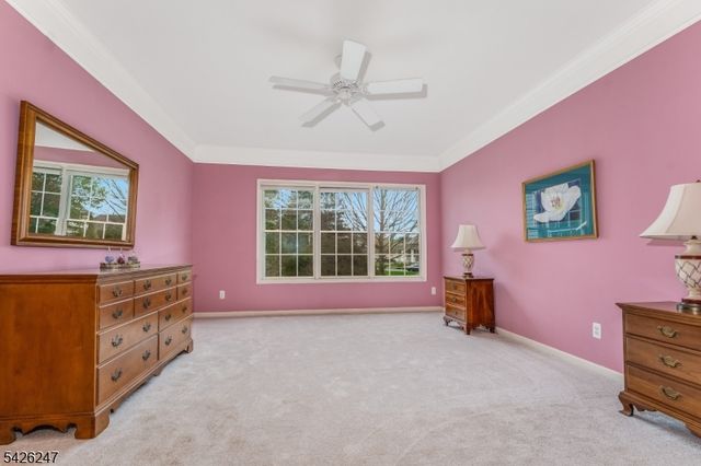 43 Falcon Way, Washington Twp., NJ 07882