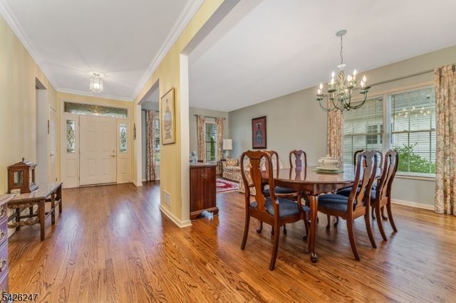 43 Falcon Way, Washington Twp., NJ 07882