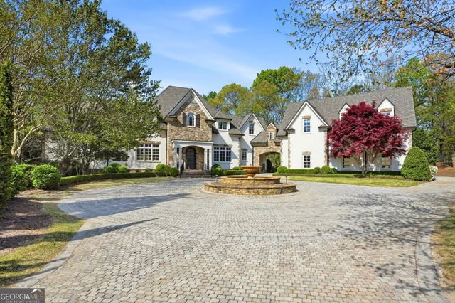 218 Londonberry Road, Atlanta, GA 30327