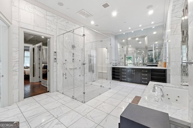 218 Londonberry Road, Atlanta, GA 30327