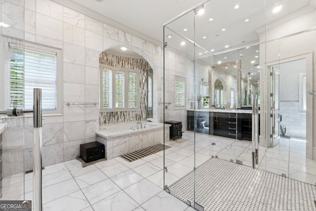 218 Londonberry Road, Atlanta, GA 30327