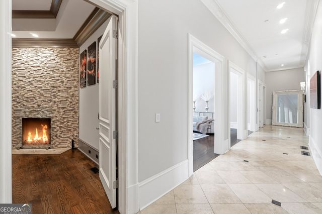 218 Londonberry Road, Atlanta, GA 30327