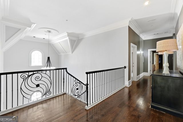 218 Londonberry Road, Atlanta, GA 30327