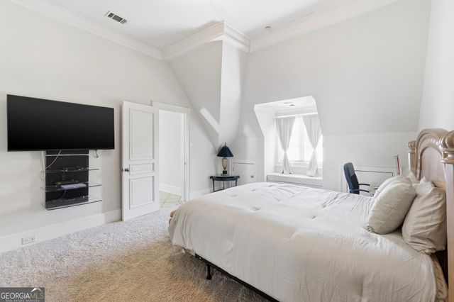 218 Londonberry Road, Atlanta, GA 30327