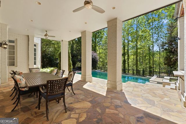 218 Londonberry Road, Atlanta, GA 30327