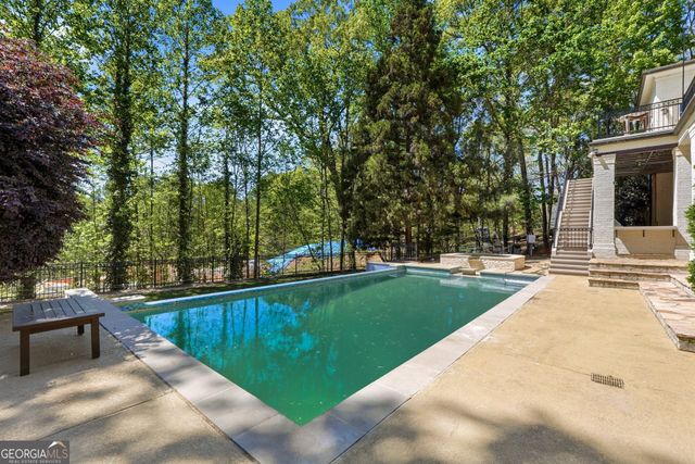 218 Londonberry Road, Atlanta, GA 30327