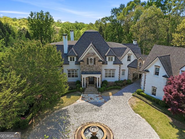 218 Londonberry Road, Atlanta, GA 30327