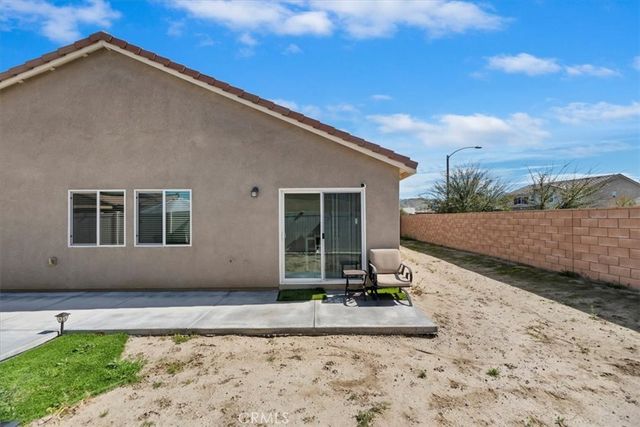 1467 Carolina Court, Hemet, CA 92543