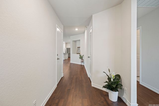 534 Diamond SHOALS, Cibolo, TX 78108