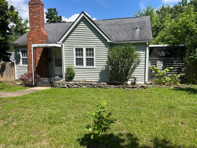 2100 Clays Mill Road, Lexington, KY 40503