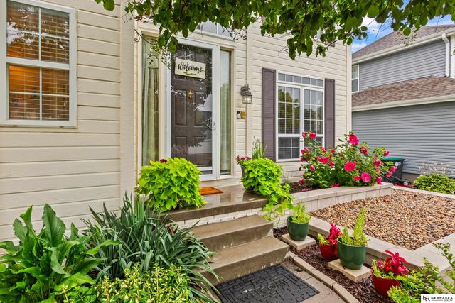 17468 Renfro Street, Omaha, NE 68135