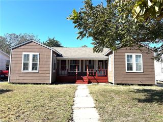 269 W Longview St, Corpus Christi, TX 78408