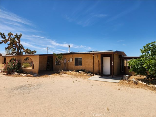 1050 Alta Avenue, Landers, CA 92285