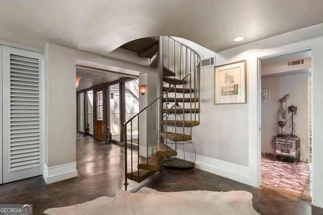 1575 Northridge Road NE, Sandy Springs, GA 30350