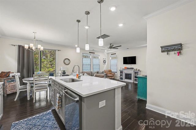 11707 Clems Branch Drive, Charlotte, NC 28277