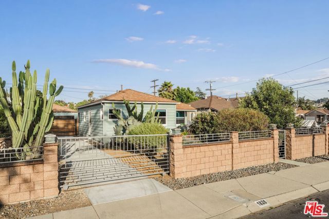 1826 N Ditman Avenue, Los Angeles, CA 90032