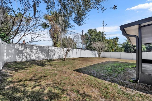 945 SHERRINGTON ROAD, Orlando, FL 32804