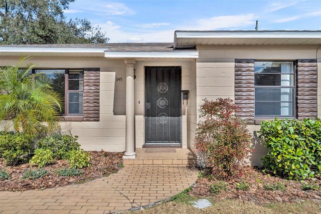 945 SHERRINGTON ROAD, Orlando, FL 32804
