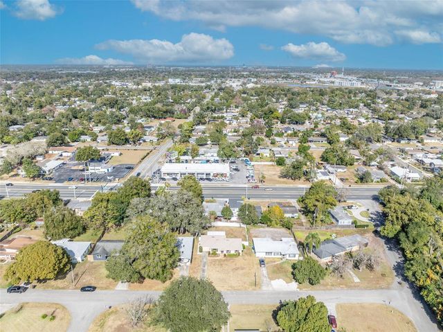 945 SHERRINGTON ROAD, Orlando, FL 32804