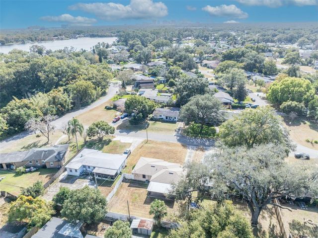 945 SHERRINGTON ROAD, Orlando, FL 32804