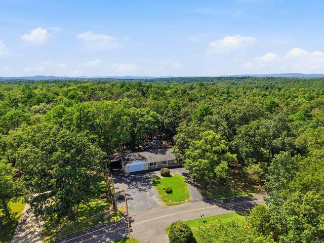 511 N Ross Maddox, Pearcy, AR 71964