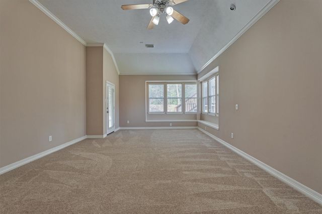 8969 Crighton Crossing Drive, Conroe, TX 77302