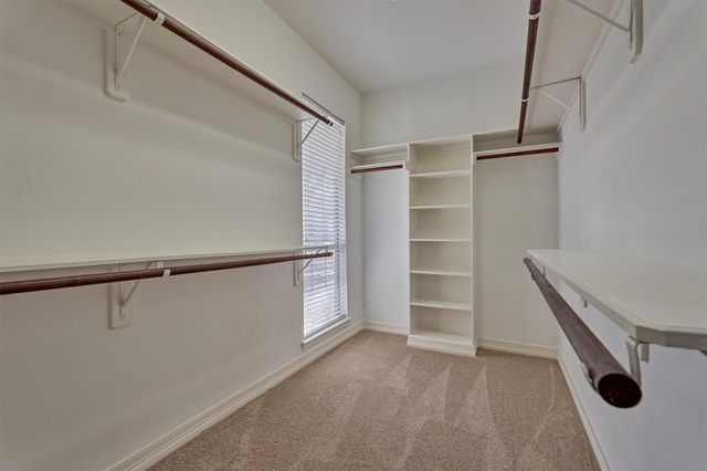 8969 Crighton Crossing Drive, Conroe, TX 77302