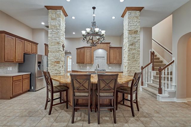 8969 Crighton Crossing Drive, Conroe, TX 77302