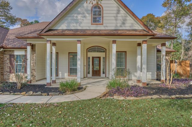 8969 Crighton Crossing Drive, Conroe, TX 77302