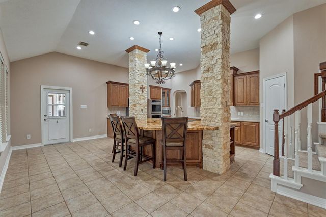 8969 Crighton Crossing Drive, Conroe, TX 77302