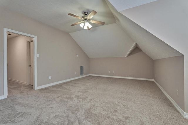 8969 Crighton Crossing Drive, Conroe, TX 77302