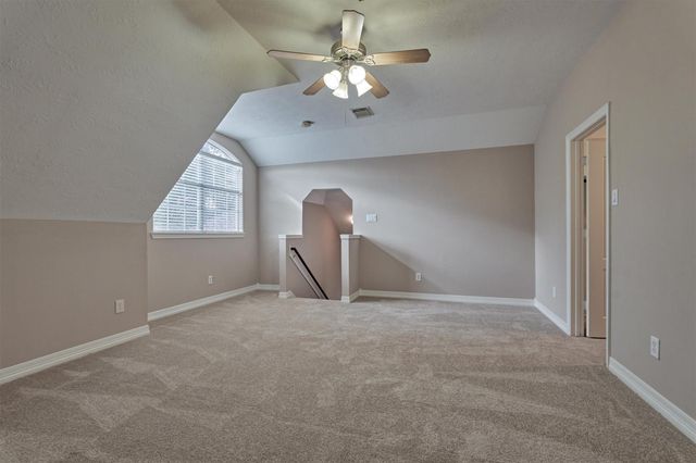 8969 Crighton Crossing Drive, Conroe, TX 77302