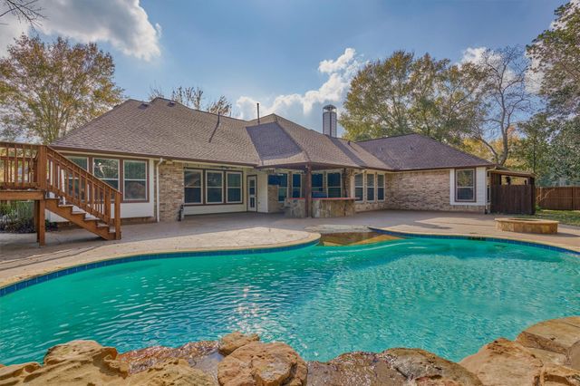 8969 Crighton Crossing Drive, Conroe, TX 77302