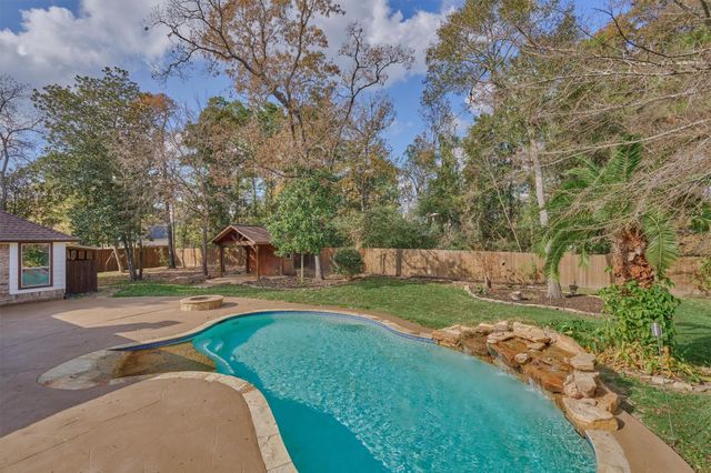 8969 Crighton Crossing Drive, Conroe, TX 77302