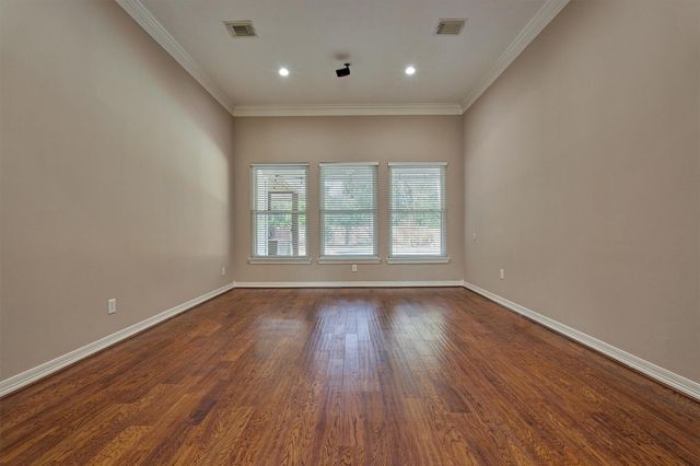 8969 Crighton Crossing Drive, Conroe, TX 77302