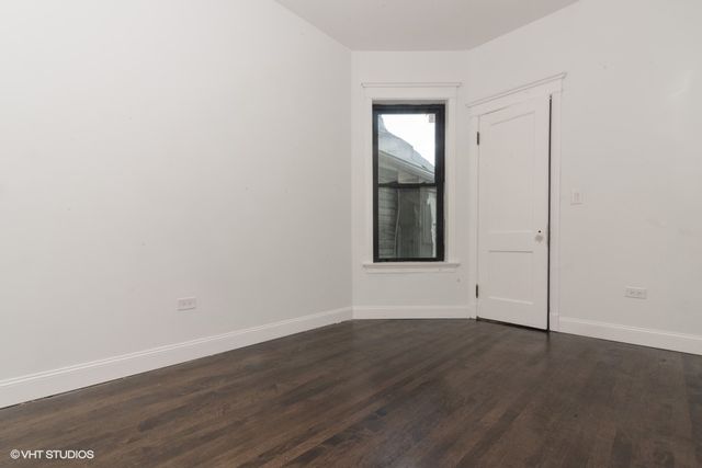2843 W Fletcher Street, Chicago, IL 60618