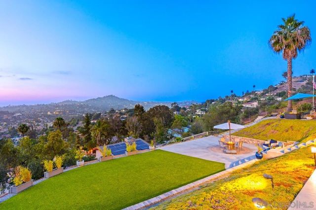 9420 Crest Drive, Spring Valley, CA 91977