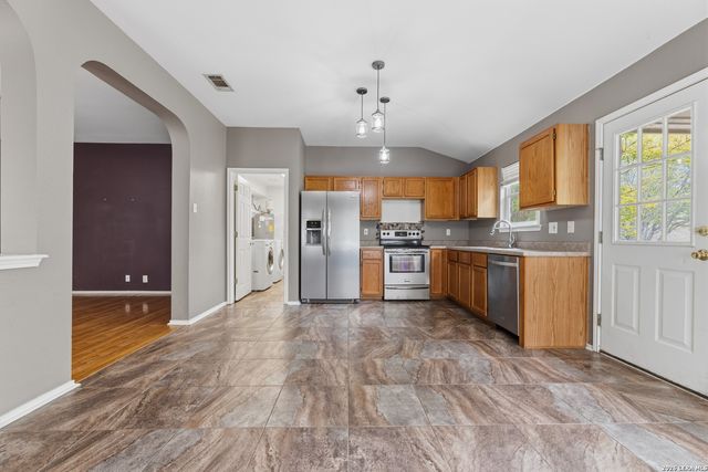 5235 Stormy Sunset, San Antonio, TX 78247