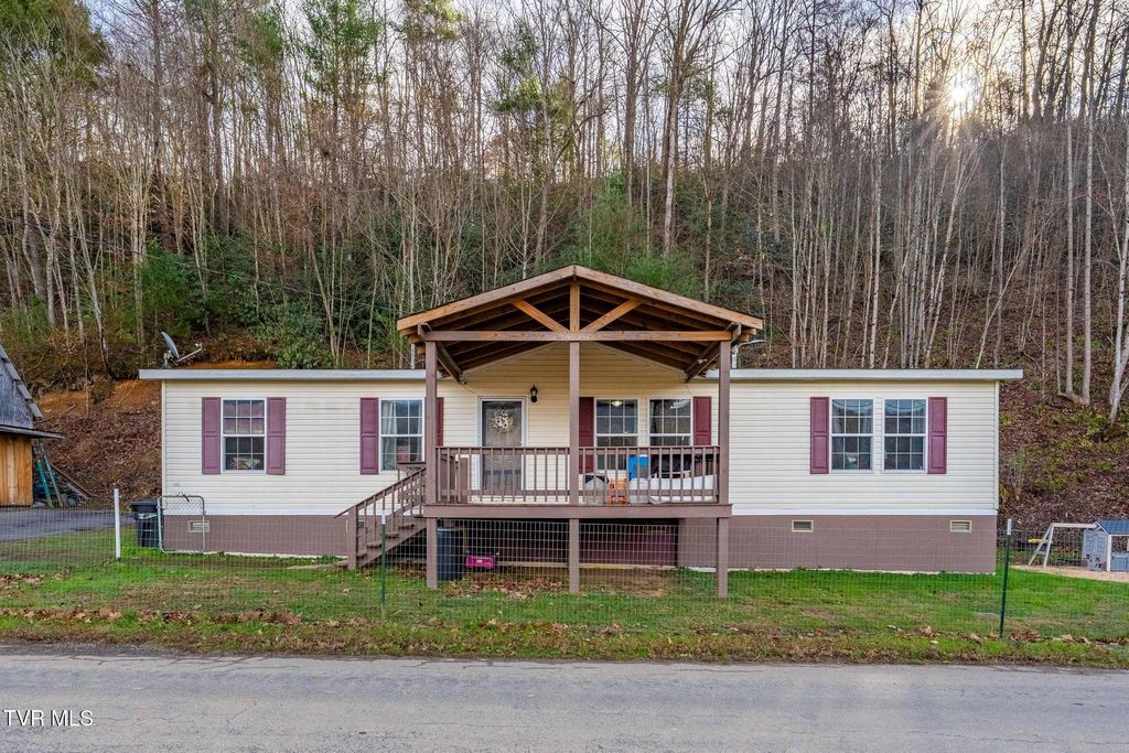 542 Copley Branch Road, Butler, TN 37640