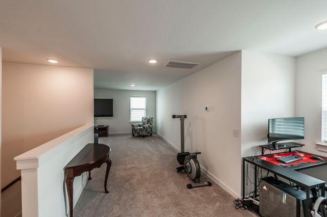 375 Turfway Park, Gallatin, TN 37066