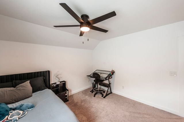 375 Turfway Park, Gallatin, TN 37066