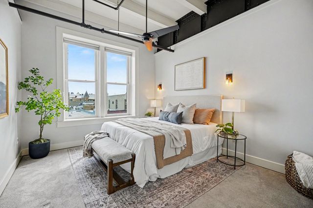 415 22nd Street 3D, Galveston, TX 77550