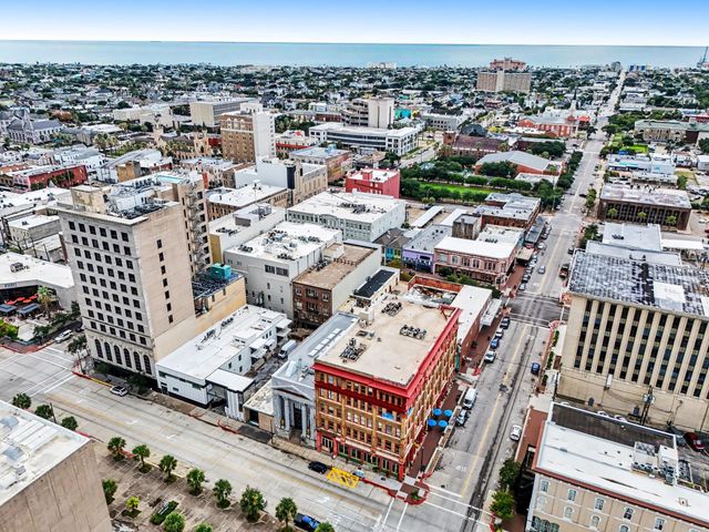 415 22nd Street 3D, Galveston, TX 77550