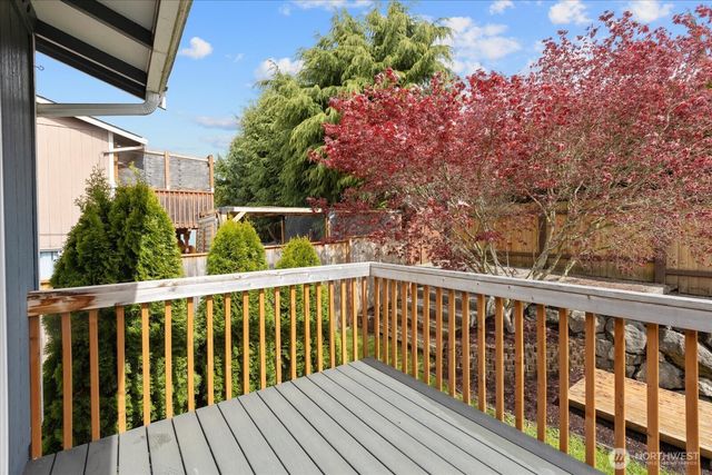 5515 78th Avenue NE, Marysville, WA 98270