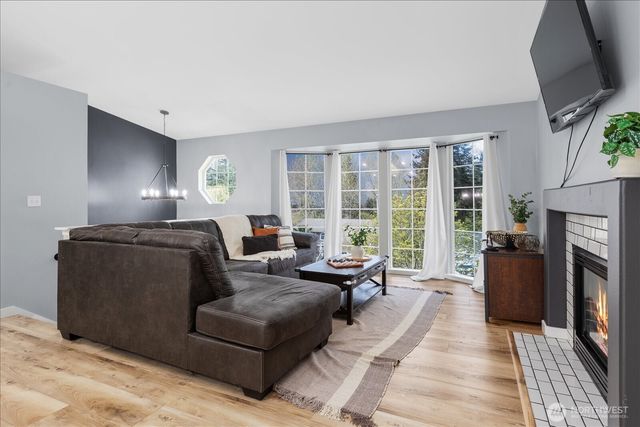 5515 78th Avenue NE, Marysville, WA 98270