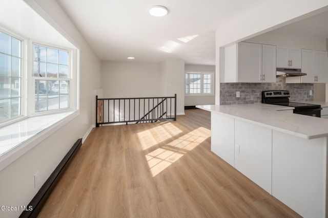 27 Grieme Avenue, Amsterdam, NY 12010