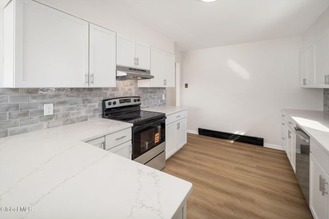 27 Grieme Avenue, Amsterdam, NY 12010